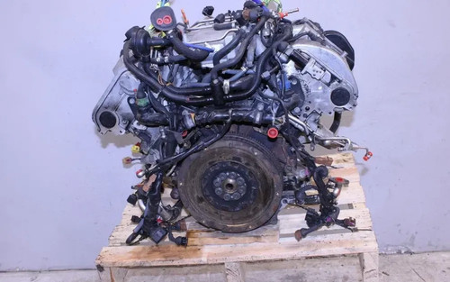 Motor benzin audi s4 - motor,